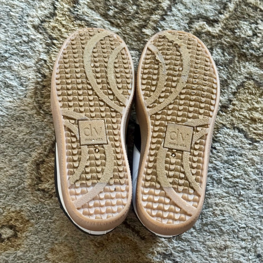 Dolce Vita Russo Retro Soccer Sneakers White Black Gum Sole Women's 7.5 - Picture 5 of 10